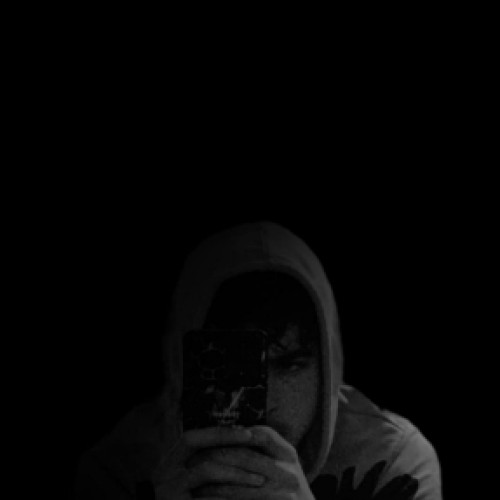 Fanbase profile picture for @zeus_1