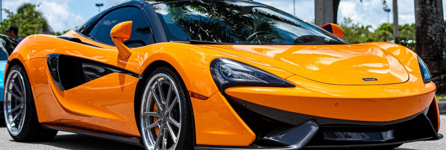 Fanbase banner for @mclaren